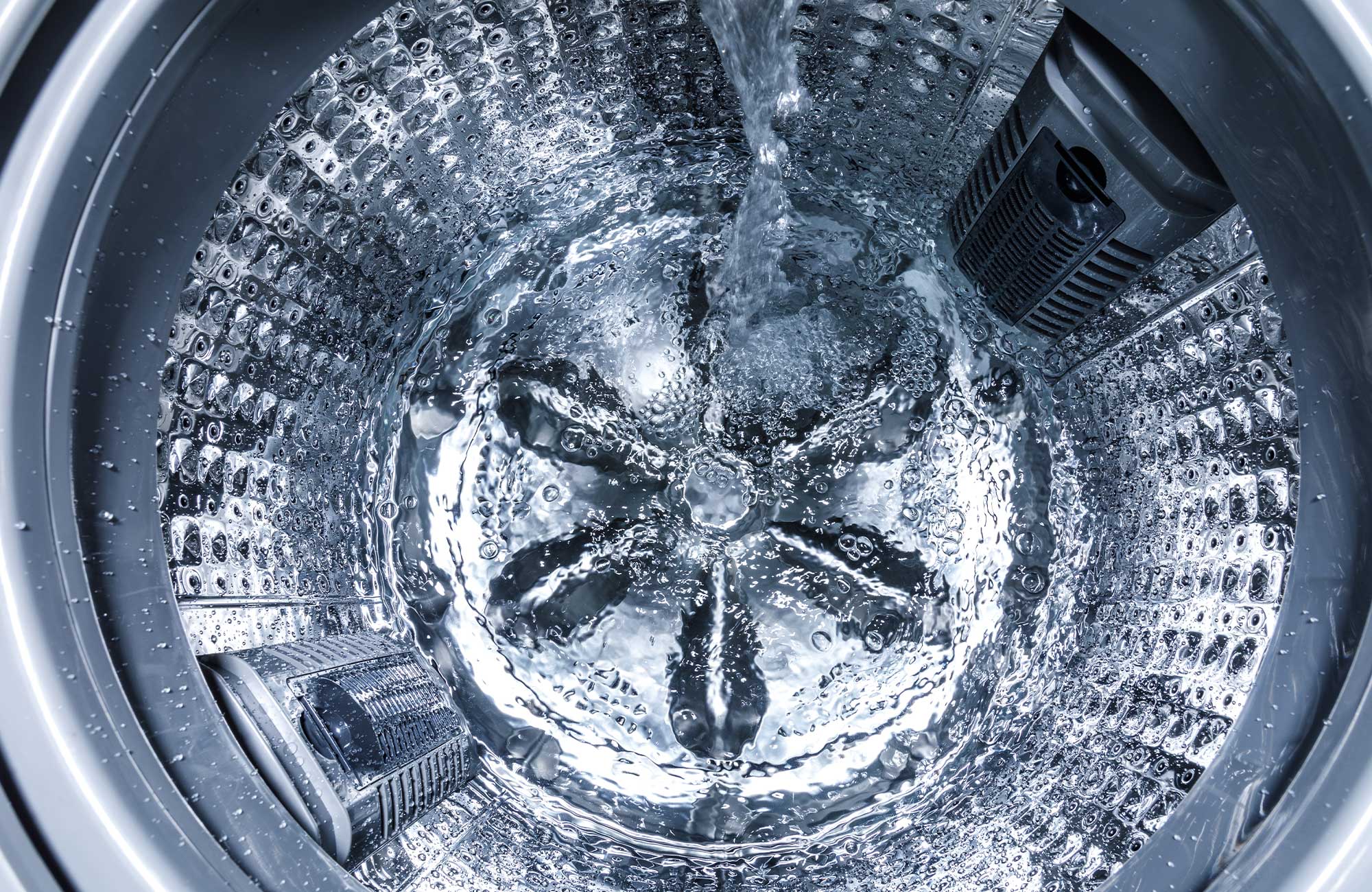 いま流行りの「メリノウール商品」の正しい洗濯方法とは?