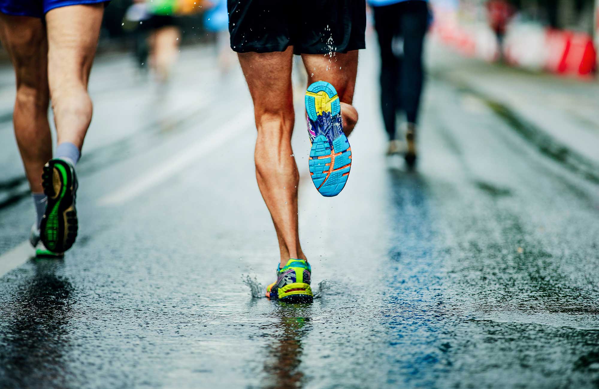 雨の日のランニング「シャワーラン」の魅力とは？雨の日に走るメリット